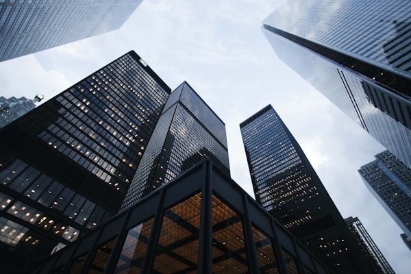 Innovatives Bürogebäude des globalen Mutterkonzerns