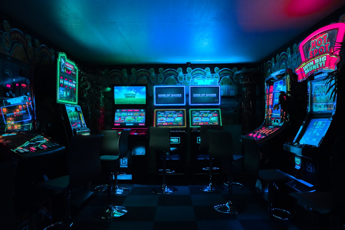 Professionelles TV-Studio-Setup für Unternehmens-Streams